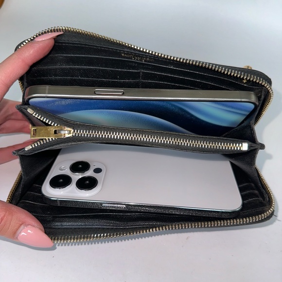 💯 YSL Saint Laurent Black Leather Zippered Wallet on Chain w/ auth cert - Picture 7 of 13